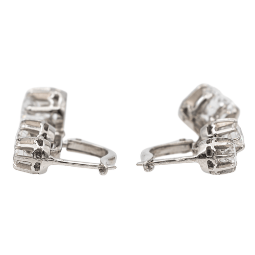 Boucles d'oreilles Boucles d'oreilles dormeuses en or blanc 18 carats et diamants 58 Facettes 2960964CN