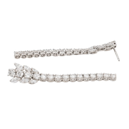 Boucles d'oreilles Boucles d’oreilles pendantes Art déco en or blanc 18 carats et diamants 58 Facettes 3376674CN