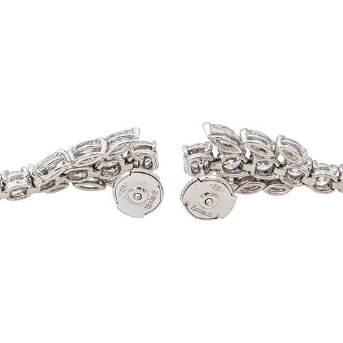 Boucles d'oreilles Boucles d’oreilles pendantes Art déco en or blanc 18 carats et diamants 58 Facettes 3376674CN
