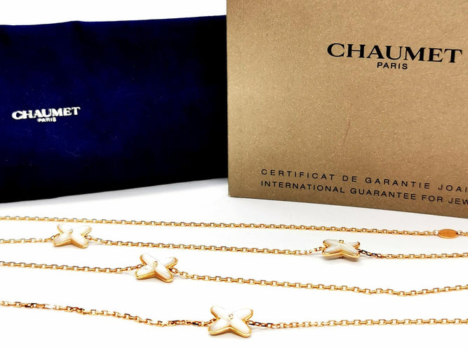 Collier Chaumet Jeux de Liens - Collier sautoir en or rose, diamants et nacre 58 Facettes 1347094CN