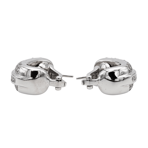 Boucles d'oreilles Boucles d’oreilles en or blanc et diamants 58 Facettes 2353173CN