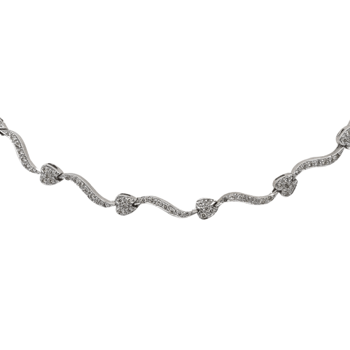 Collier Collier en or blanc 18 carats serti de diamants 58 Facettes 2363223CN