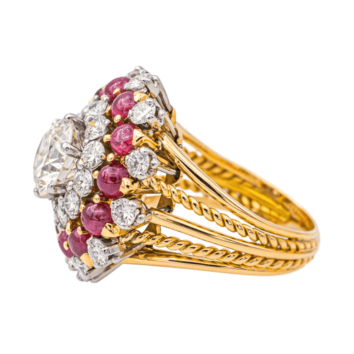 Bague 54 Bague cocktail en or jaune et platine avec diamants et rubis 58 Facettes 4292748CN