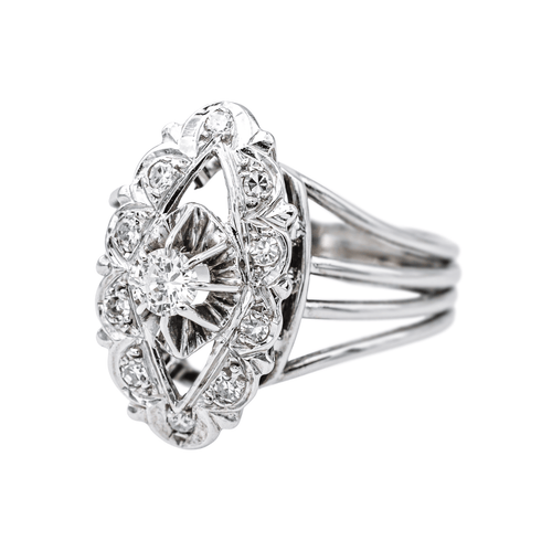 Bague 54 Bague marquise pompadour en or blanc 18 carats et diamants 58 Facettes 4261859RV