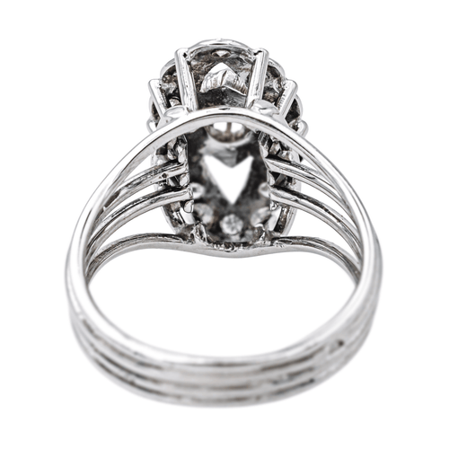 Bague 54 Bague marquise pompadour en or blanc 18 carats et diamants 58 Facettes 4261859RV