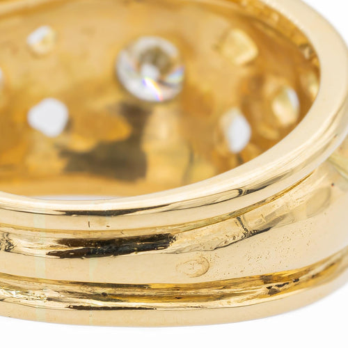 1835757CN06.jpg