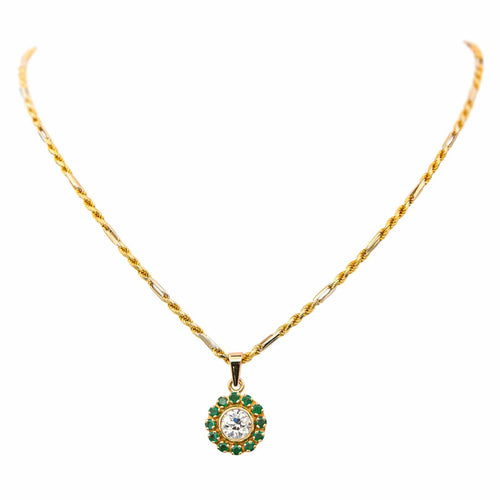 Collier Collier pendentif en or jaune 18 carats, diamant et émeraudes 58 Facettes 4387217CN