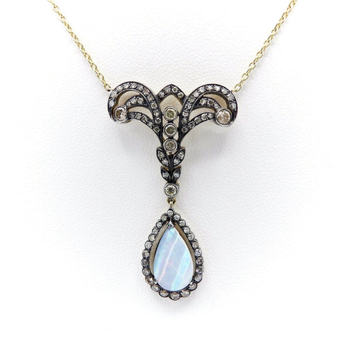 Collier Collier vintage avec pendentif en or jaune 14 carats, diamants et opale 58 Facettes