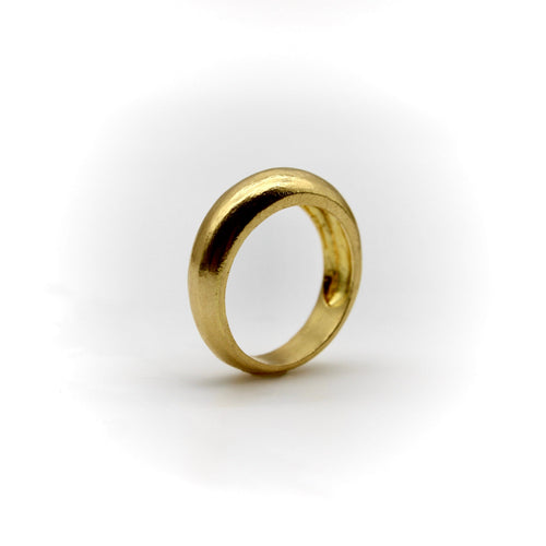 Bague Bague dôme signature en or jaune 22K 58 Facettes