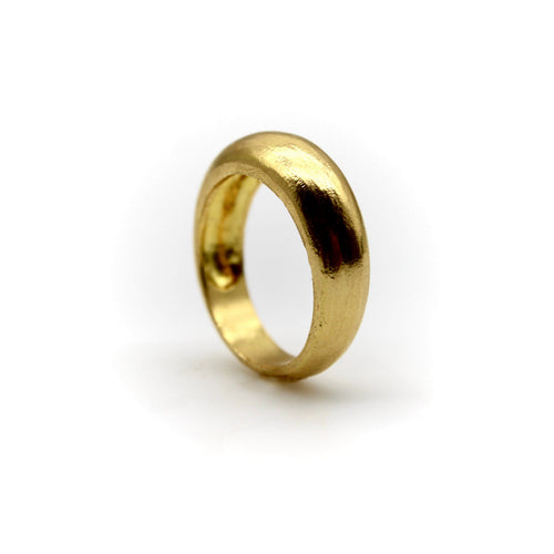 Bague Bague dôme signature en or jaune 22K 58 Facettes