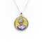 Pendentif Médaillon portrait miniature victorien en or 14K, émail et diamants 58 Facettes