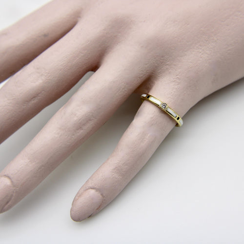 Bague 53 Bague en or 18k émaillée noir et blanc avec diamant 58 Facettes A20017