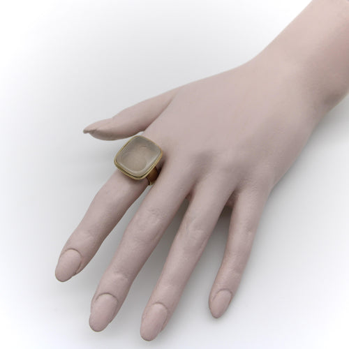 Bague 57 Époque victorienne - Bague chevalière intaille blason cerf en or 14K et quartz 58 Facettes A2001E