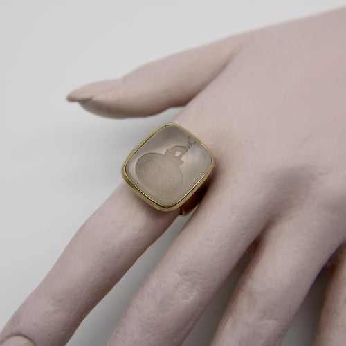 Bague 57 Époque victorienne - Bague chevalière intaille blason cerf en or 14K et quartz 58 Facettes A2001E