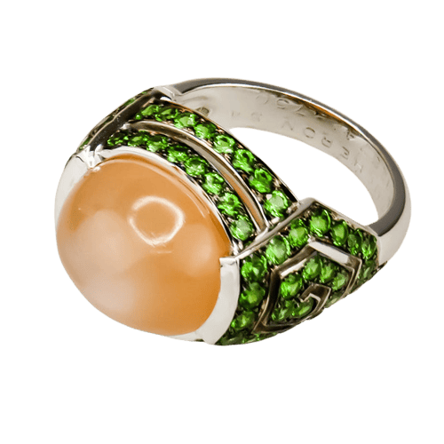 Bague 54 Boucheron - Bague en or blanc 18 carats quartz œil-de-chat et grenats démantoïdes 58 Facettes 2401