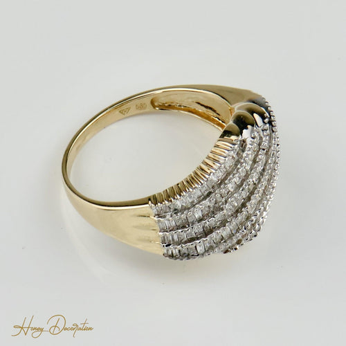 Bague 57 Ring en or jaune 585 avec diamants 58 Facettes 2184