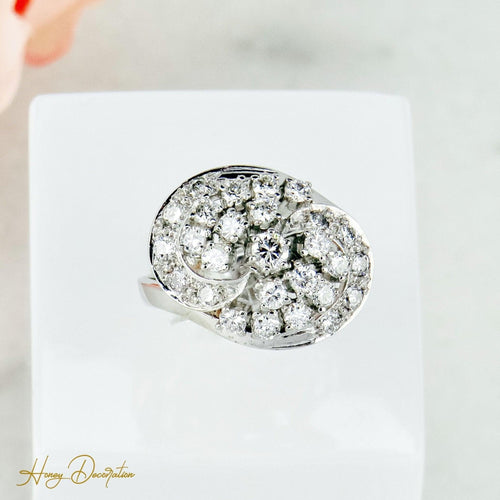 Bague 50 Bague en or blanc 14 carats avec diamants 58 Facettes 2319