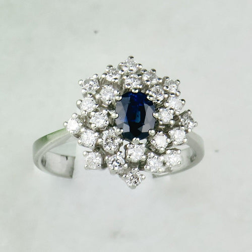 Bague 56.5 Bague en or blanc 14K avec saphir et diamants 58 Facettes 2189