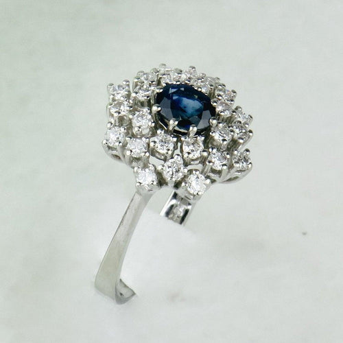 Bague 56.5 Bague en or blanc 14K avec saphir et diamants 58 Facettes 2189