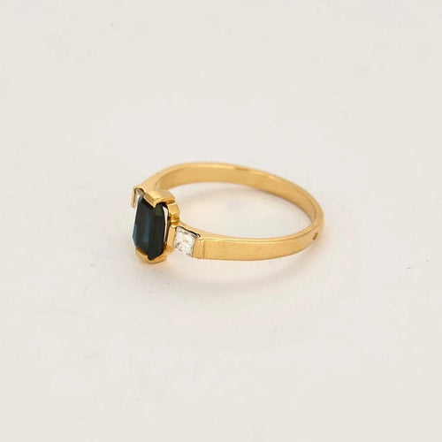 Bague 53.5 Bague en or jaune 18K avec saphir 0,75 ct et diamants 58 Facettes DRE1557