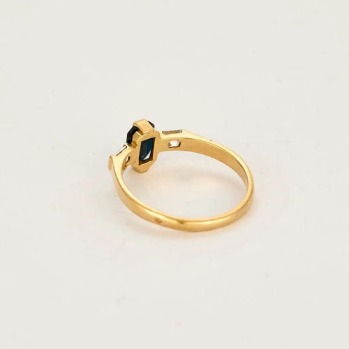 Bague 53.5 Bague en or jaune 18K avec saphir 0,75 ct et diamants 58 Facettes DRE1557