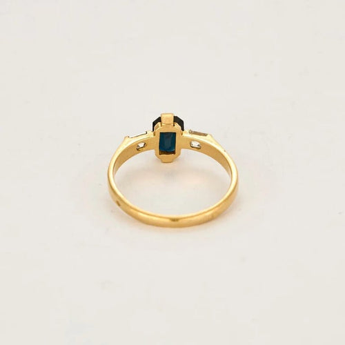 Bague 53.5 Bague en or jaune 18K avec saphir 0,75 ct et diamants 58 Facettes DRE1557