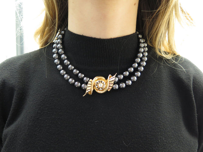 collar de dos hileras con perlas de hematites negras, oro amarillo de 18k y diamantes de 0,67ct 
