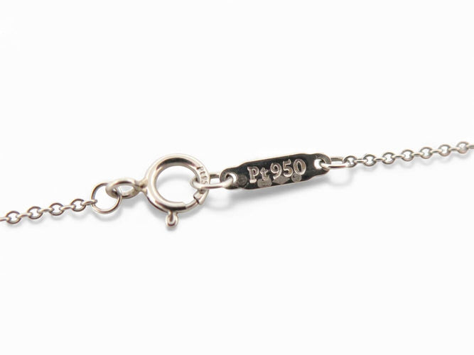 Collier Tiffany & Co Victoria - Collier fleur en platine et diamants 0,32 ct 58 Facettes 271712