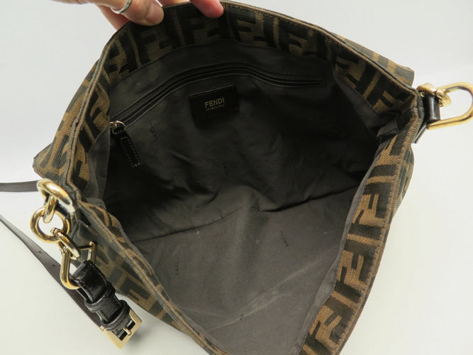 sac a main FENDI baguette 8bt163 toile logo monogramme zucca bandouliere 58 Facettes 271140