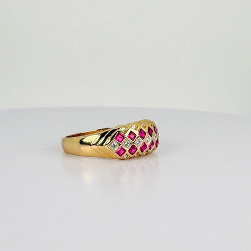 Bague 53 Bague vintage jonc en or jaune 18k avec rubis et diamants 58 Facettes 2511004