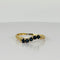 Bague 54 Bague chevron vintage en or jaune 14 carats et saphirs bleus 58 Facettes 2505009