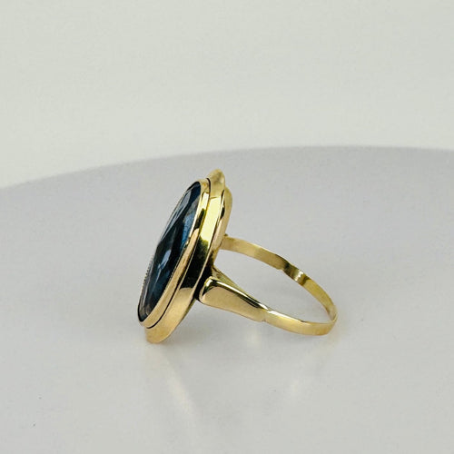 Bague 51 Bague vintage en or jaune 14 carats et topaze bleue 58 Facettes 2512021
