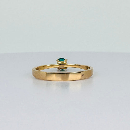 Bague 56 Bague vintage en or jaune 18k avec émeraude ovale 58 Facettes 2601015