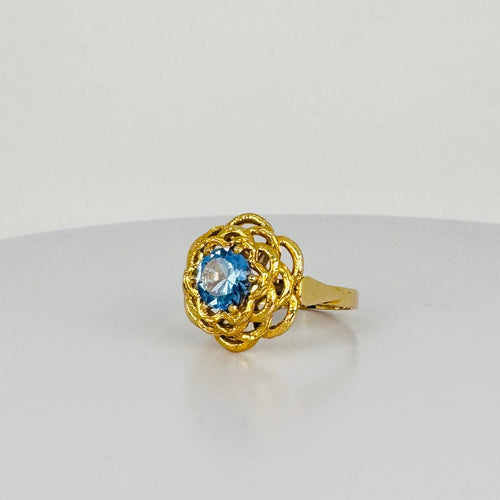 Bague 56 Bague vintage avec topaze bleue en or 18k 58 Facettes 2509004