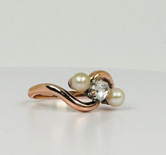 Bague 53 Bague ancienne croisée en or rose 18 carats avec diamant et perles 58 Facettes 2206099