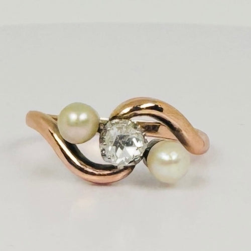 Bague 53 Bague ancienne croisée en or rose 18 carats avec diamant et perles 58 Facettes 2206099