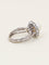 Bague 50 Bague marguerite vintage en or blanc 18 carats avec perle et diamants 58 Facettes 1186.3