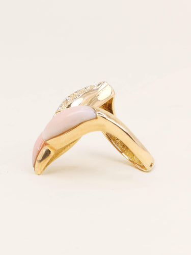 Bague 48 Bague en or jaune 18k au corail peau d’ange et diamants 58 Facettes 1211.5