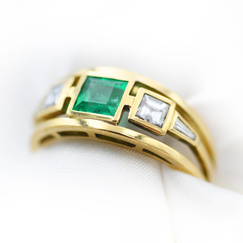 Bague Bague bandeau en or jaune avec émeraude 0,7 ct et diamants 0,80 ct 58 Facettes 22310