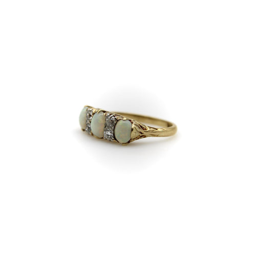 Bague Bague édouardienne trois pierres en or 18 carats, opales et diamants 58 Facettes A2006Z