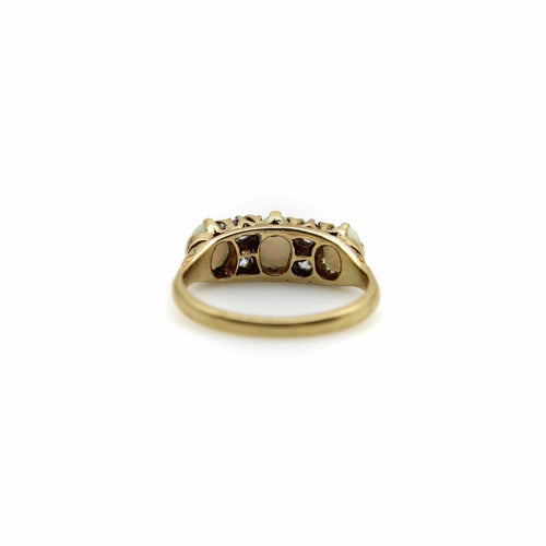 Bague Bague édouardienne trois pierres en or 18 carats, opales et diamants 58 Facettes A2006Z