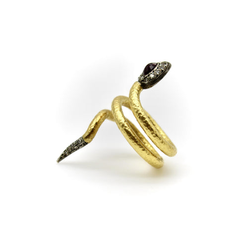 Bague 57 Bague serpent vintage en or 22k, argent, rubis et diamants 58 Facettes A2005J