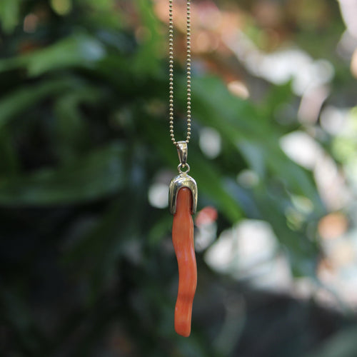 Pendentif Signature - Pendentif branche de corail avec capuchon en or 14k 58 Facettes A20064