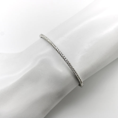 Bracelet Bracelet jonc contemporain en or blanc 18k et diamants 58 Facettes A2005B
