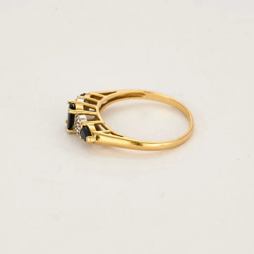 Bague 56 Bague ancienne en or jaune 18K, saphir 0,30 ct et diamants 58 Facettes BEA3298