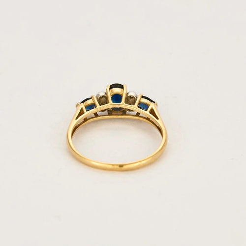 Bague 56 Bague ancienne en or jaune 18K, saphir 0,30 ct et diamants 58 Facettes BEA3298