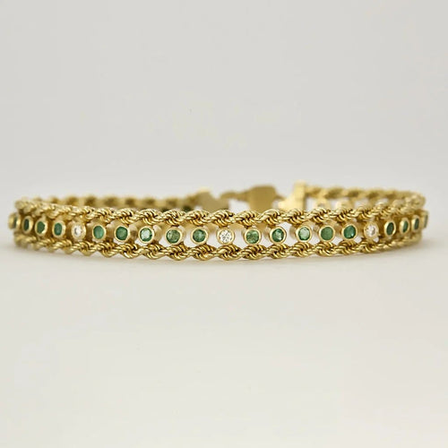 Bracelet Elegant Bracelet en or jaune, diamants et émeraudes 58 Facettes B250662