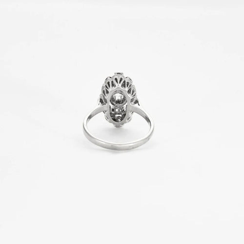Bague 54 Bague marquise en or gris et diamants 58 Facettes 230256