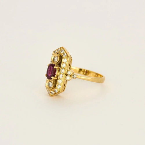 Bague 53.5 Bague or jaune, rubis et diamants 58 Facettes 240259