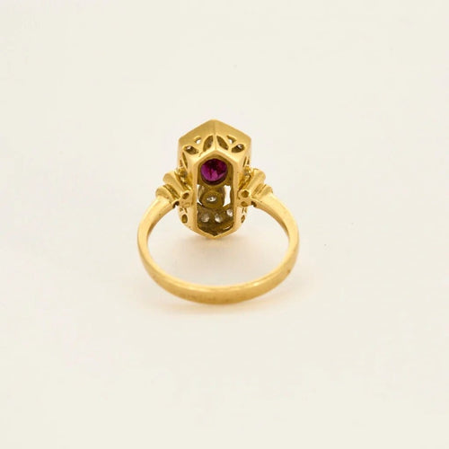 Bague 53.5 Bague or jaune, rubis et diamants 58 Facettes 240259